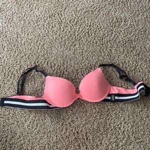 Victoria secrete pink 34A push-up bra